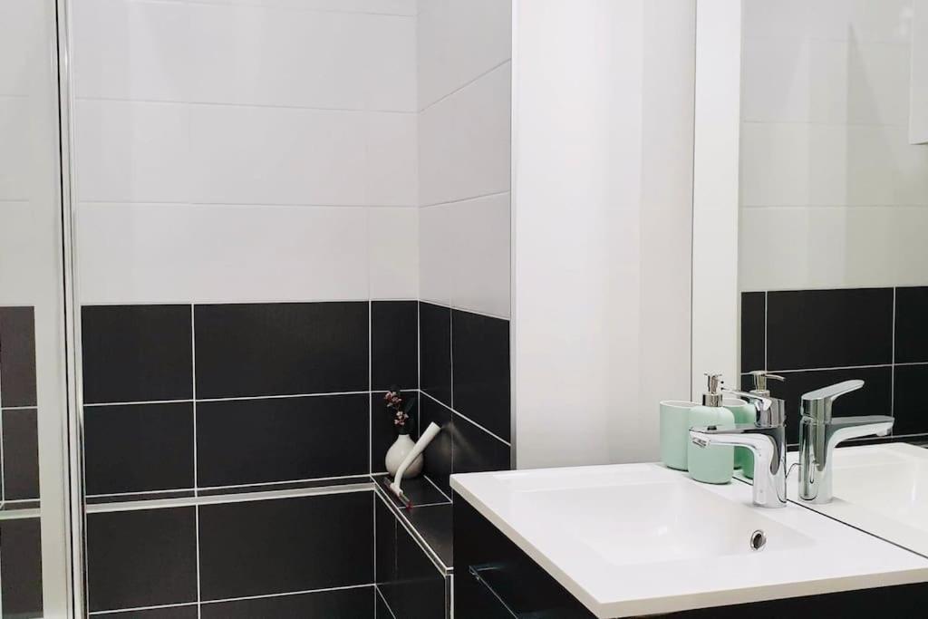 Splendide Appartement De 32M2 Au Centre De ヴァンヌ エクステリア 写真